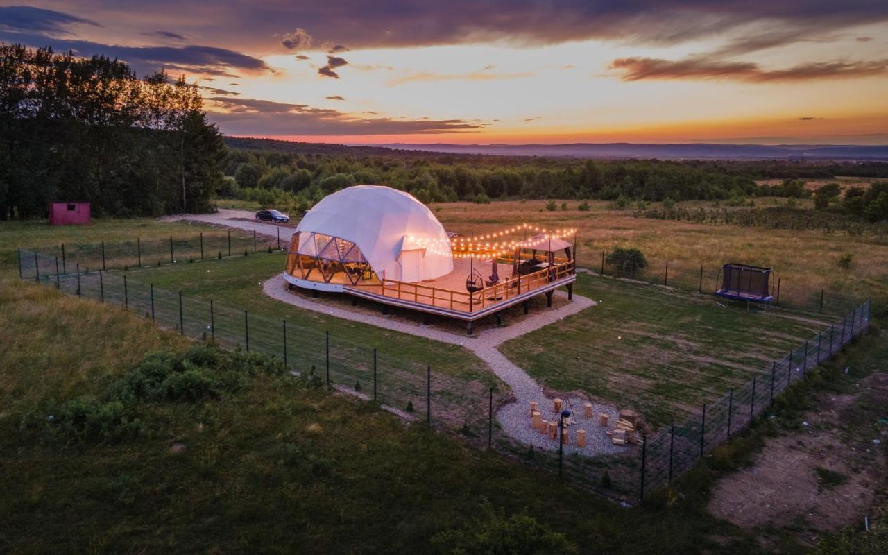 The Dome Breaza Villa Eksteriør billede